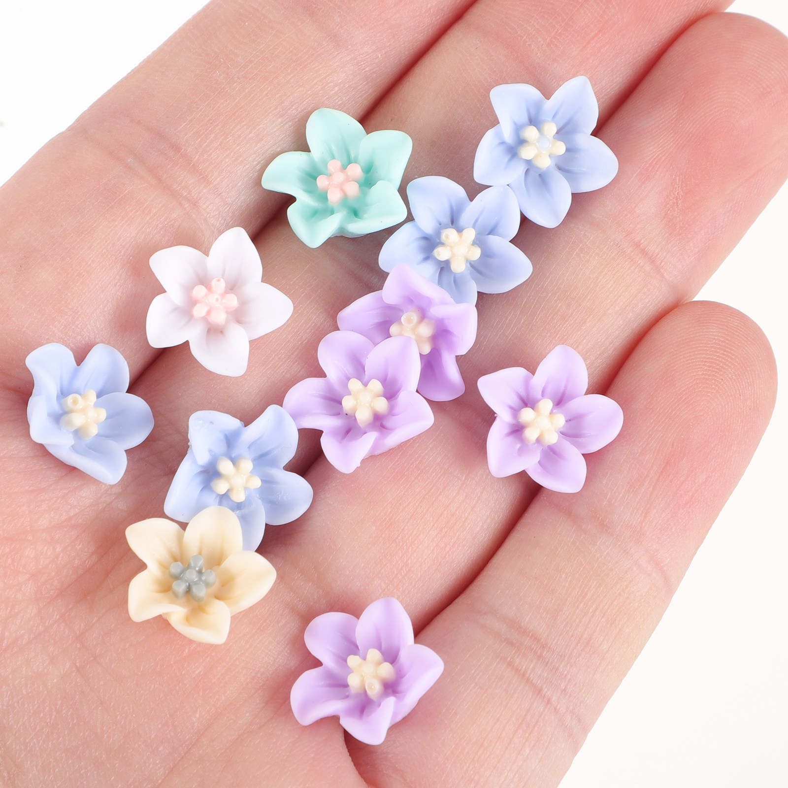 Craft Embellishments - ชุดเครื่องประดับเรซิ่นรูปดอกไม้ 200 ชิ้น ดีไซน์ไม่ซ้ำใคร สำหรับตกแต่งเคสมือถือ เครื่องประดับ