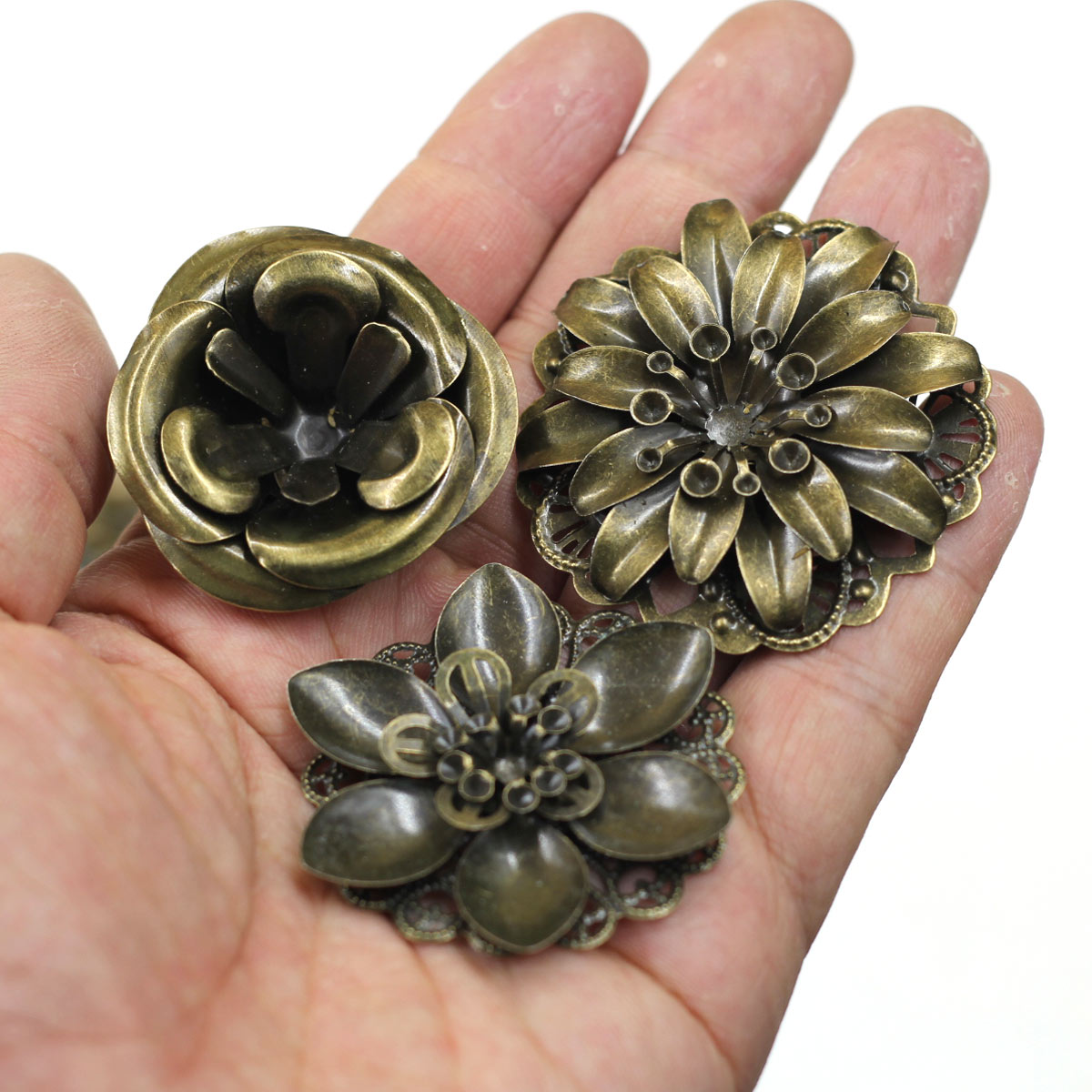 6 ชิ้น Embellishments ผสมดอกไม - Craft Embellishments บทวิจารณ์และราคา